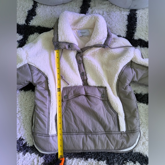 Thread & Supply Recreation Sherpa Pullover Womens Small Fleece Cozy Soft - SM - Picture 9 of 13